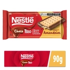 Chocolate ao Leite Recheio Amendoim com Biscoito de Baunilha Choco Trio Nestlé 90g