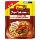 Farofa de Mandioca com Pedaços Crocante Costelinha Defumada Yoki Caseiríssima Pacote 200g